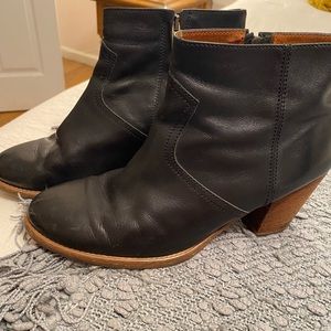 Madewell 1937 black leather booties